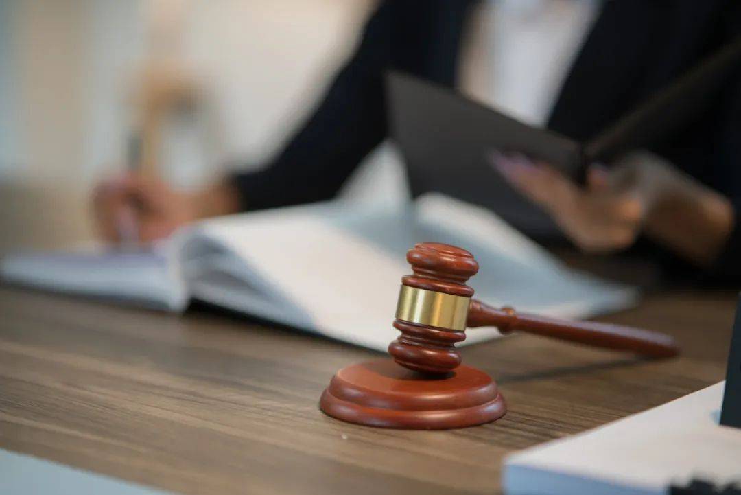 中国“好父亲”：宁愿违规被罚！宁波方正实控人方永杰虚构合同占用资金给女儿买公司