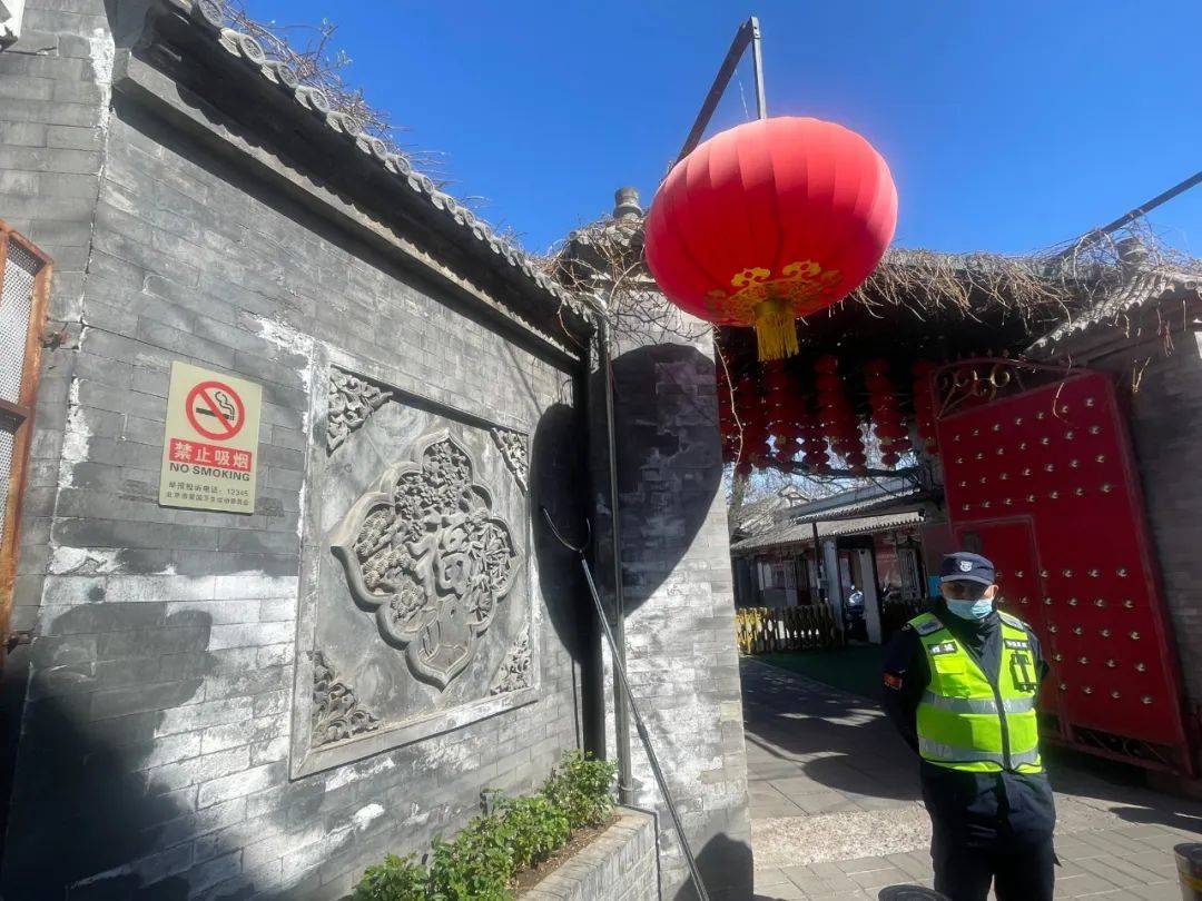 抽一路熏一路，公共场所的“游烟”何时不呛人？