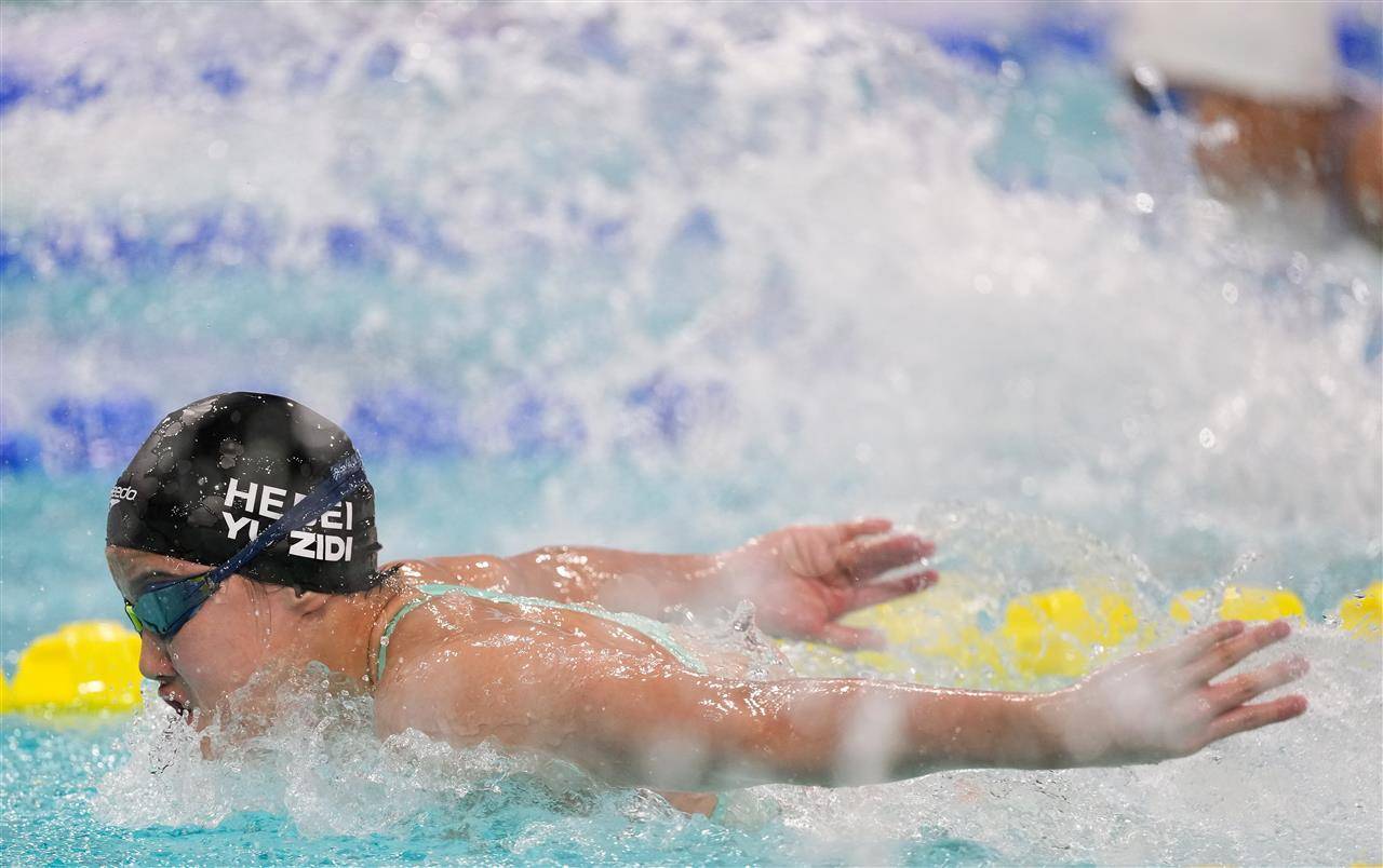 13岁“小孩姐”于子迪十五运会破13年亚洲纪录,成泳坛最年轻亚洲纪录保持者